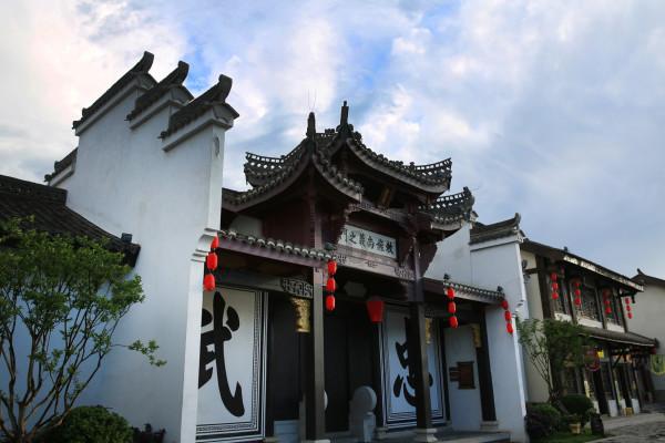 动物帮帮忙保卫家园